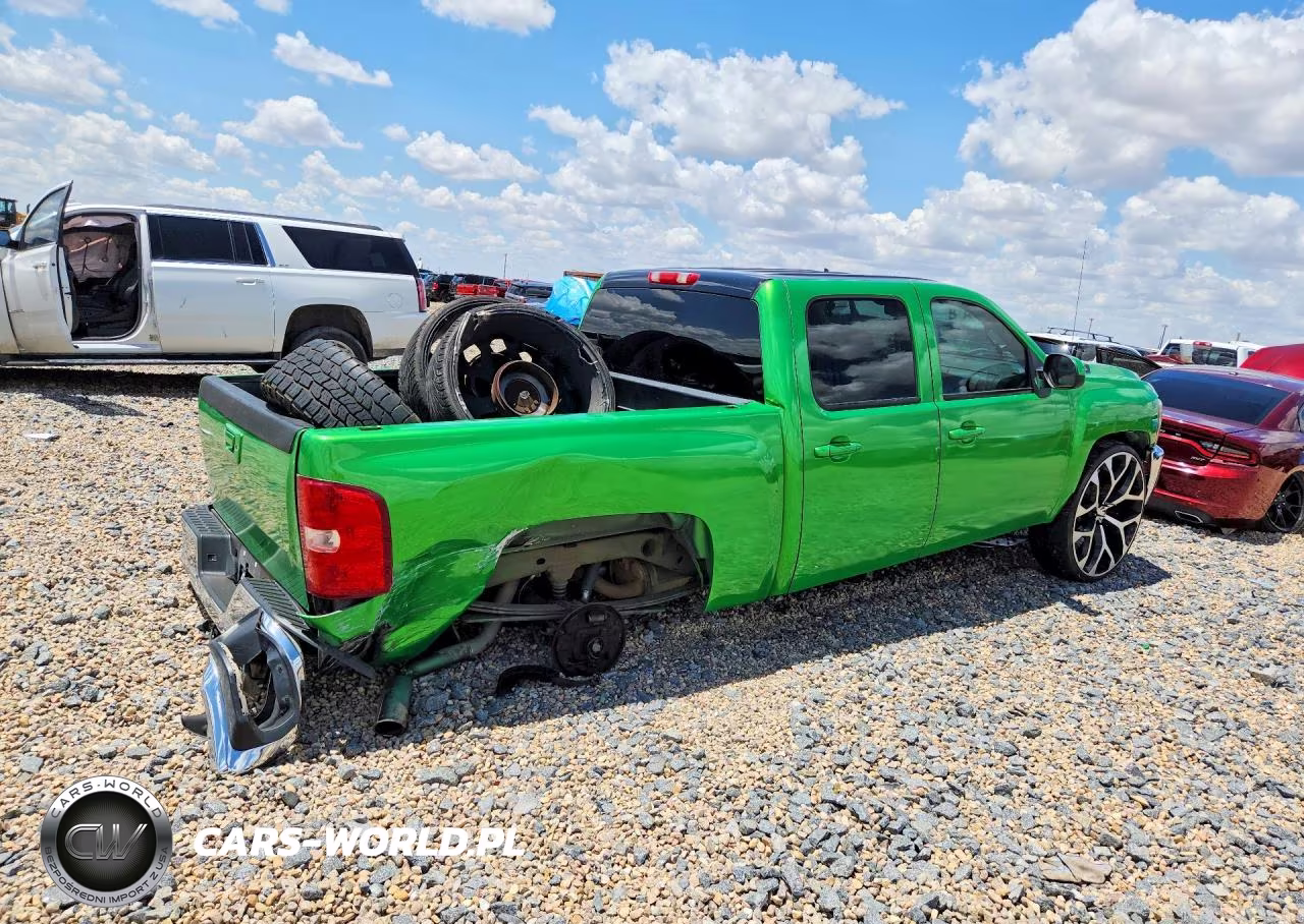 2008 Chevrolet Silverado C1500 VIN:3GCEC13C28G116784 - 3