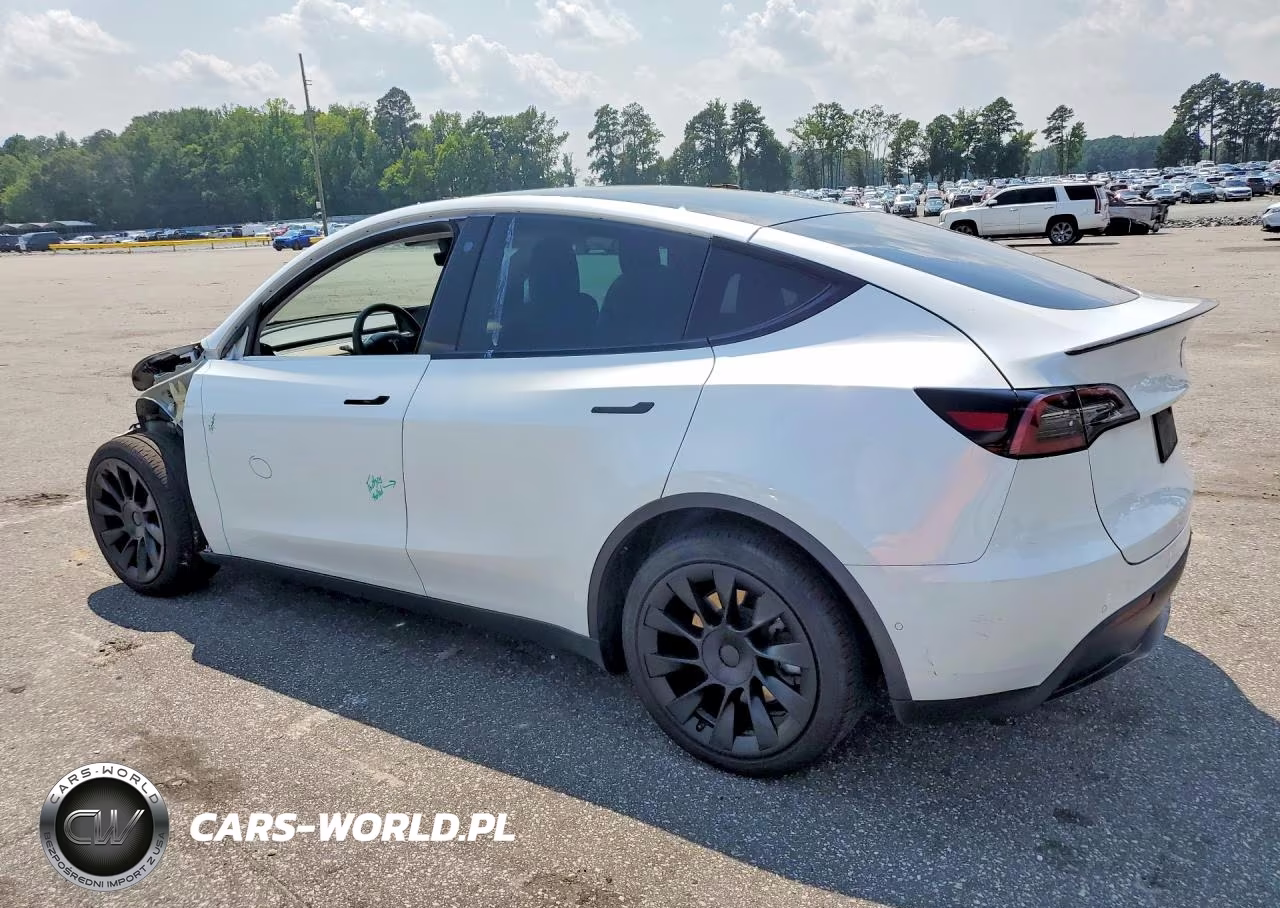 2021 Tesla Model Y VIN:5YJYGAEE0MF280597 - 2