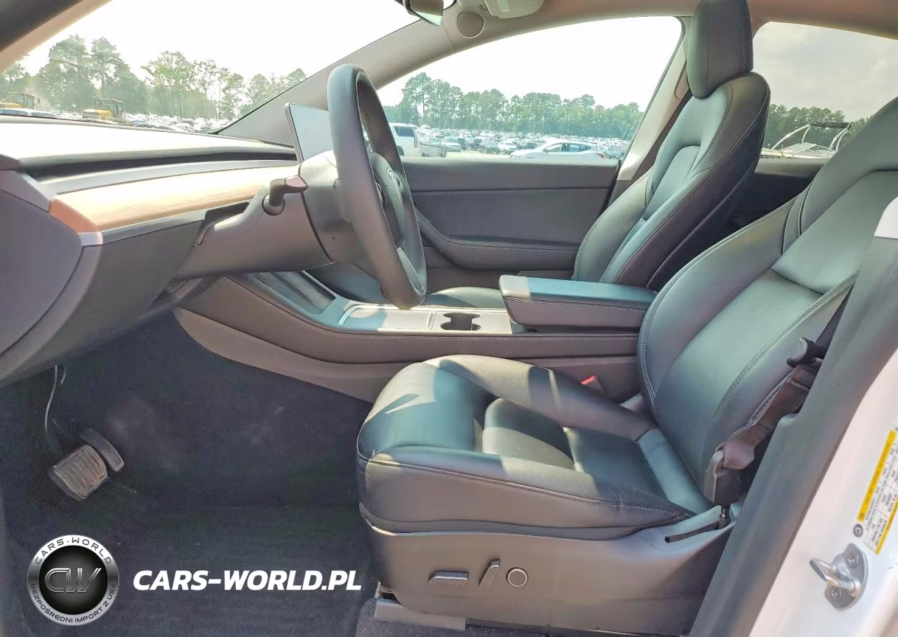 2021 Tesla Model Y VIN:5YJYGAEE0MF280597 - 7