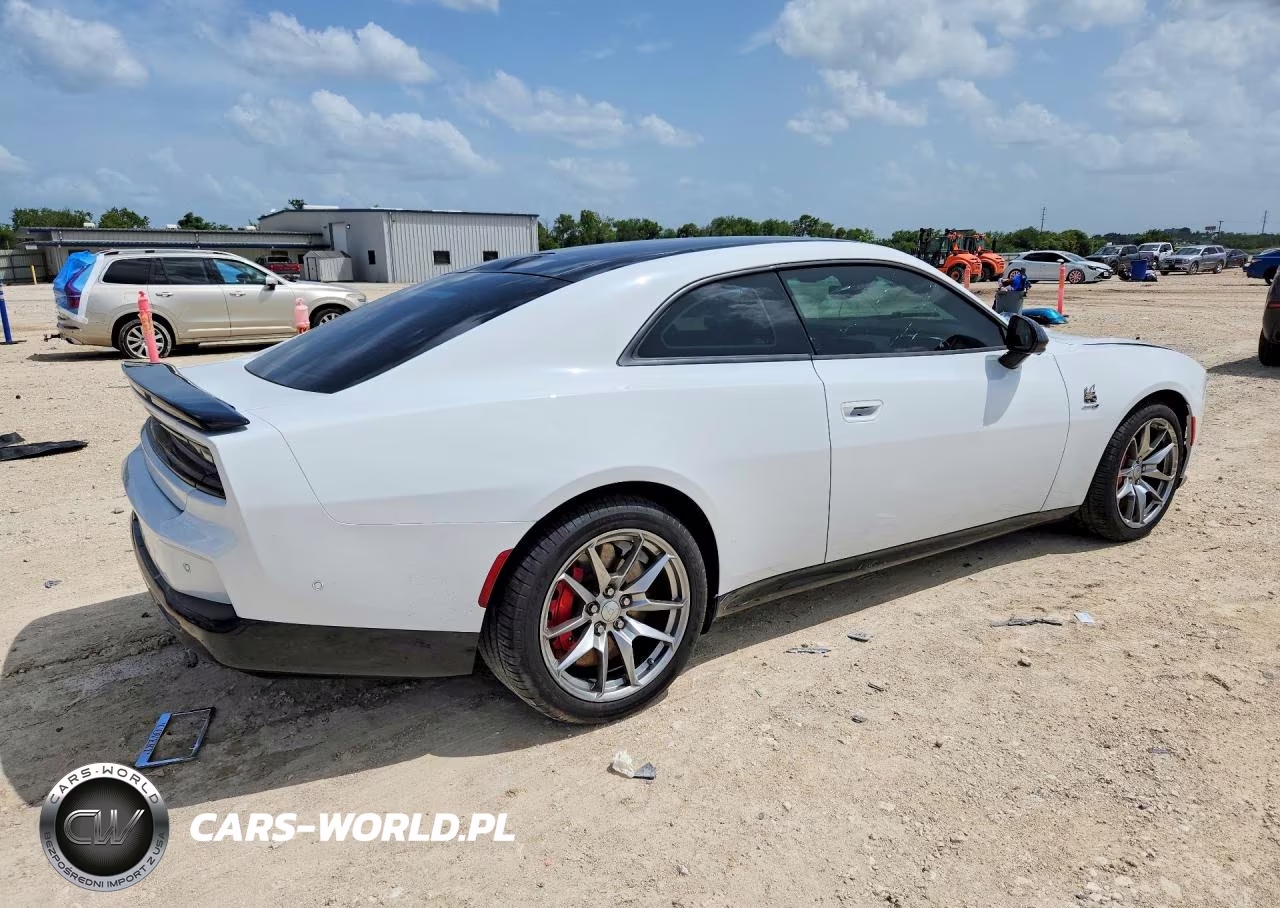2024 Dodge Charger Daytona Scat Pack VIN:2C3CDBDK8RR207297 - 3
