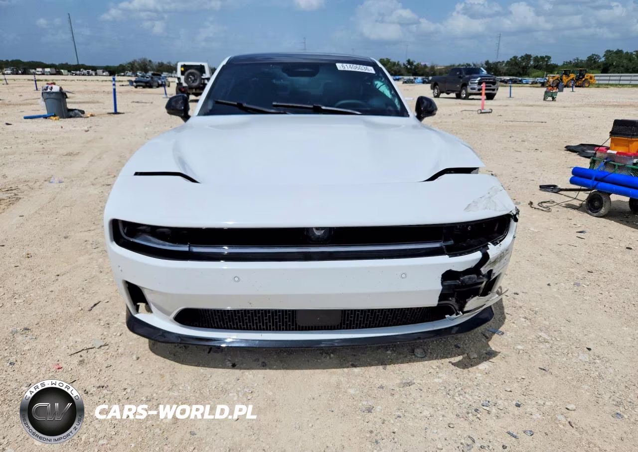 2024 Dodge Charger Daytona Scat Pack VIN:2C3CDBDK8RR207297 - 5