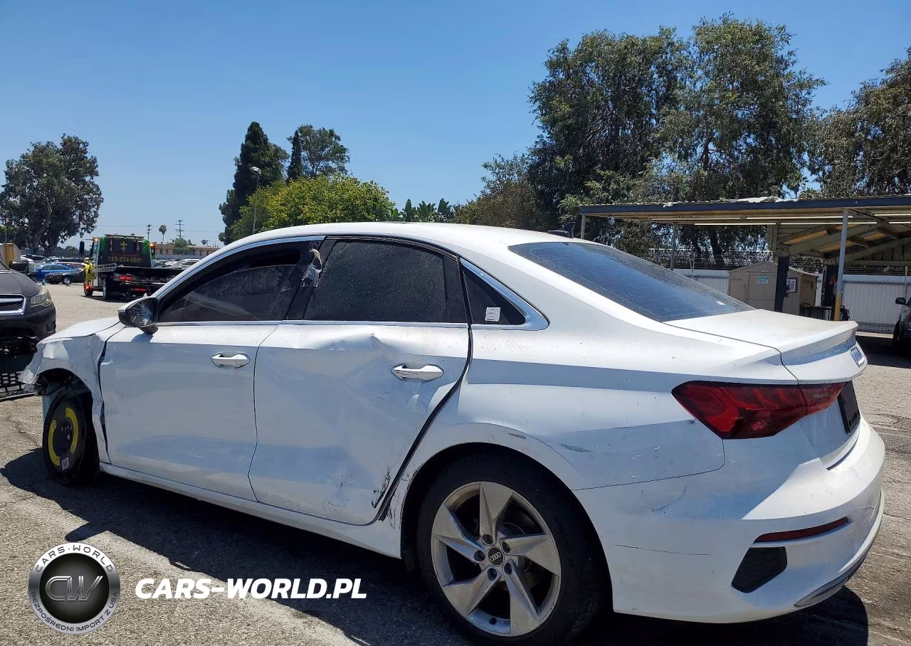 2022 Audi A3 Premium VIN:WAUAUDGY2NA077091 - 2