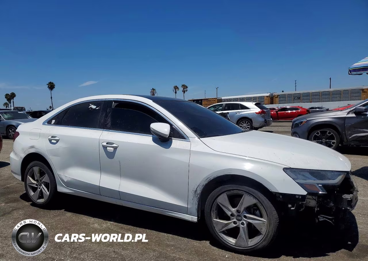 2022 Audi A3 Premium VIN:WAUAUDGY2NA077091 - 4