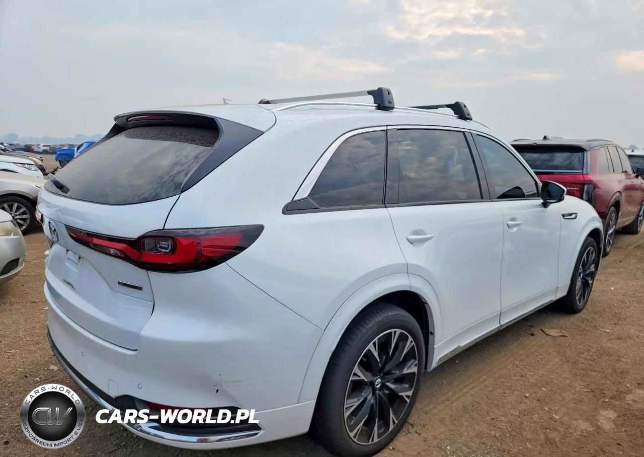 2024 Mazda Cx-90 Premium VIN:JM3KKDHC2R1101094 - 3