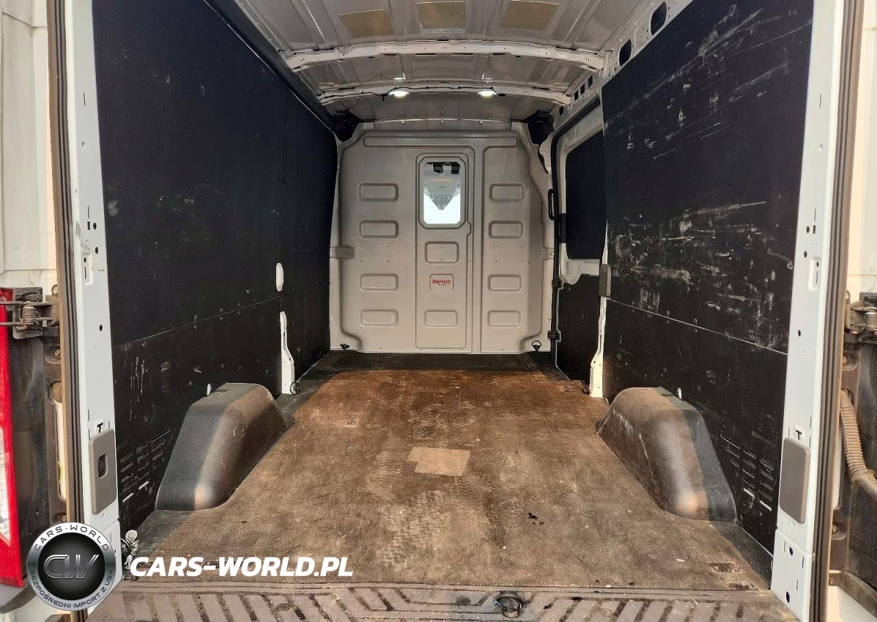 2025 Ford Transit 250 Delivery Van VIN:1FTBR2C8XSKA21571 - 10