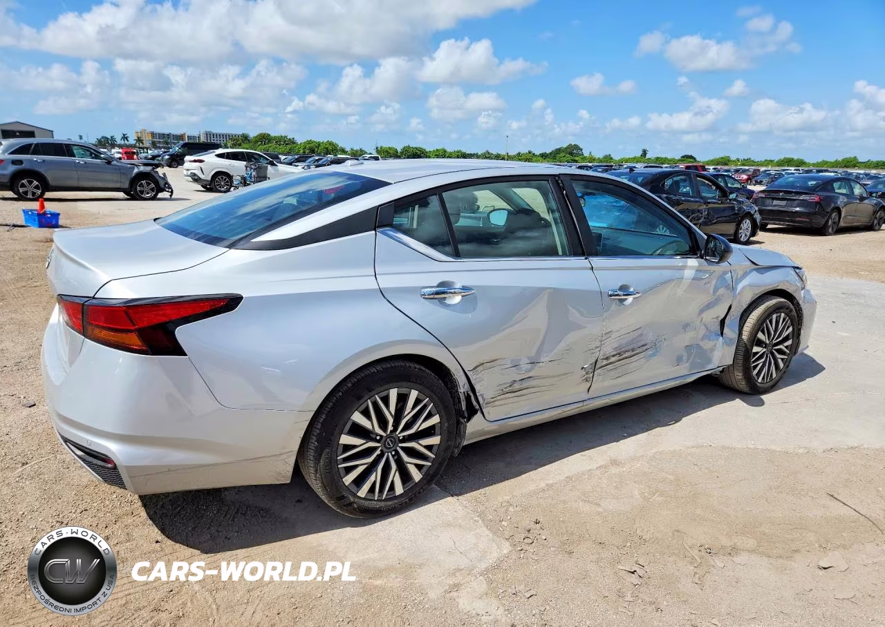 2025 Nissan Altima Sv VIN:1N4BL4DV2SN418729 - 3