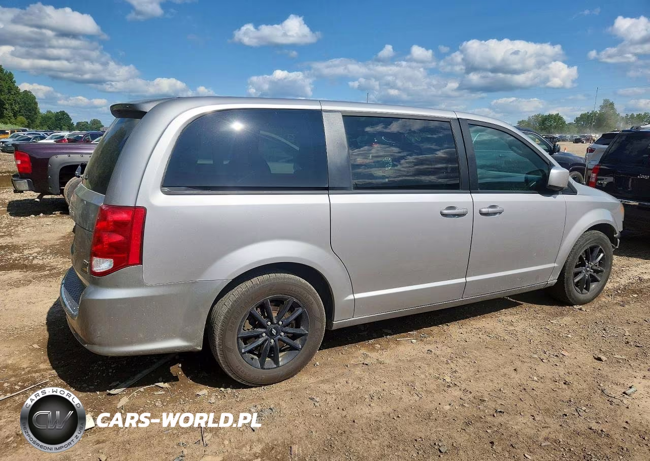 2019 Dodge Grand Caravan Gt VIN:2C4RDGEG7KR677453 - 3