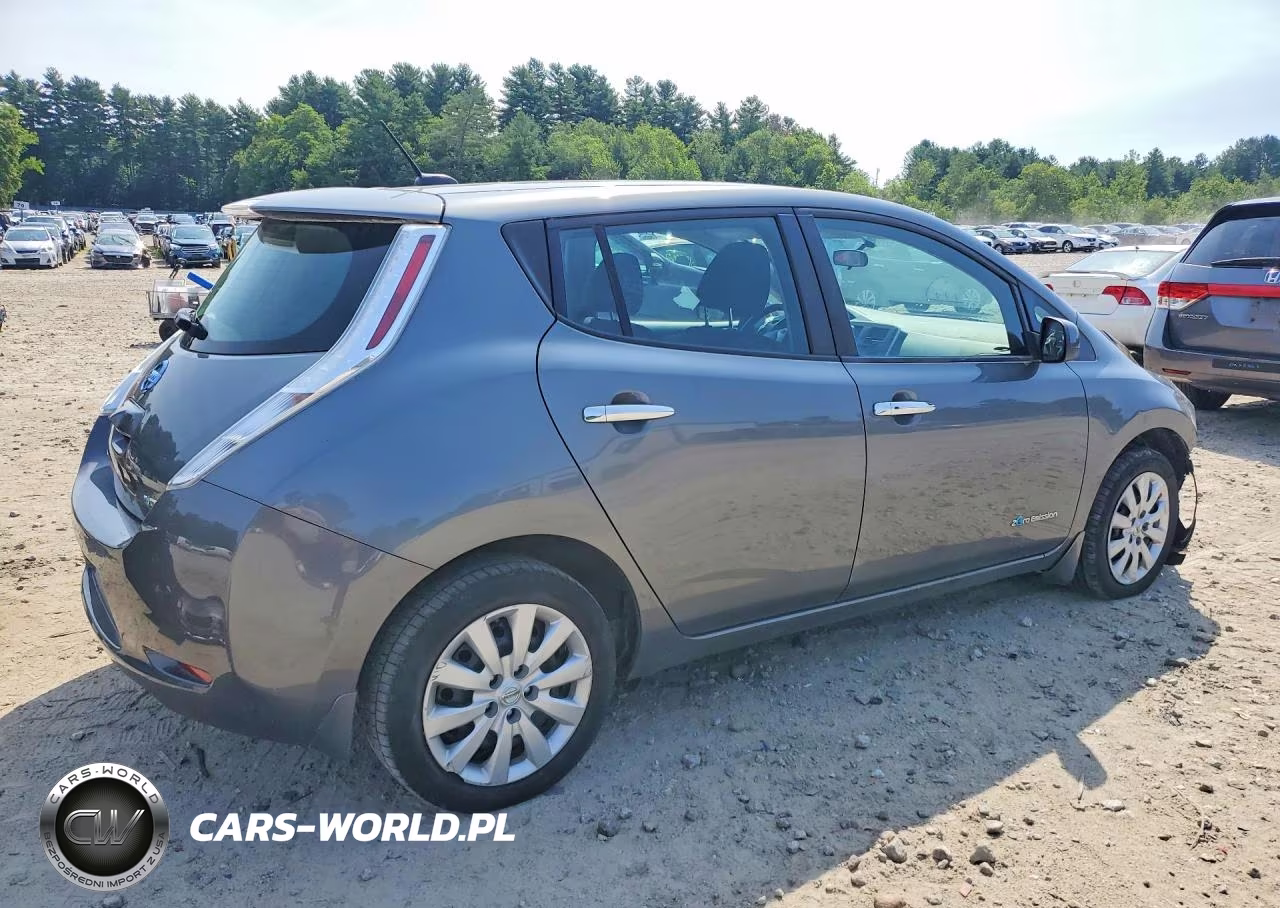 2016 Nissan Leaf S VIN:1N4AZ0CP9GC303831 - 3