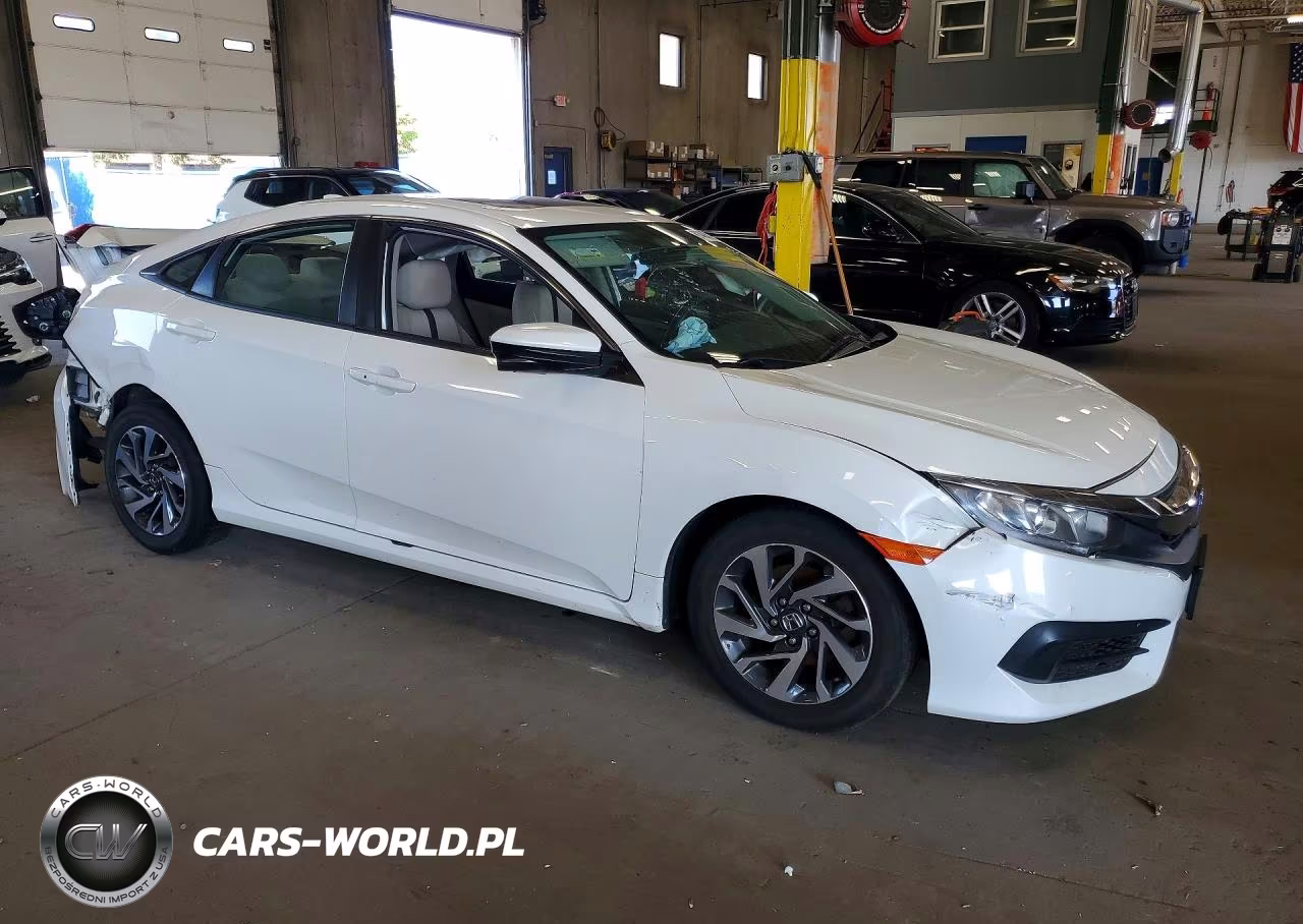2017 Honda Civic Ex VIN:19XFC2F73HE051982 - 4