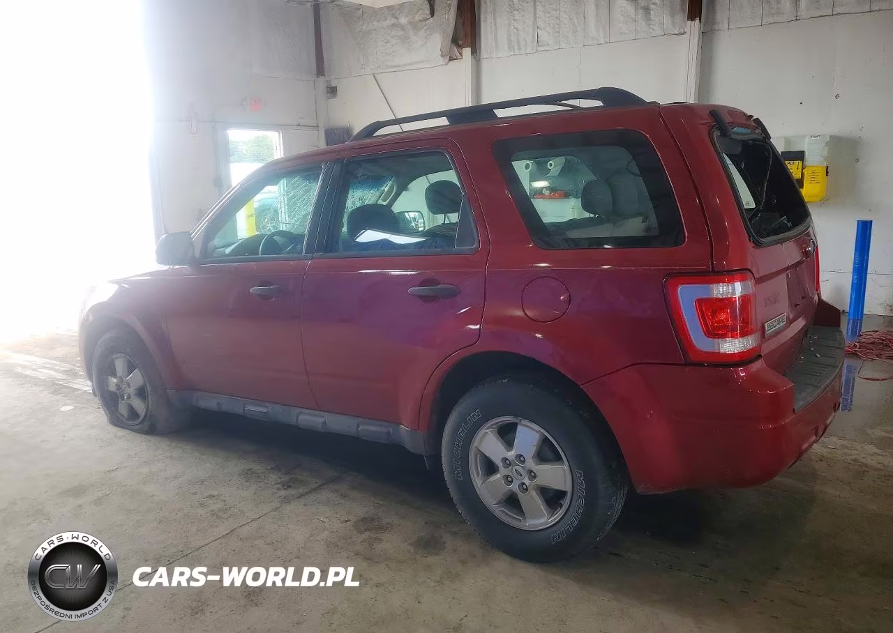 2010 Ford Escape Xls VIN:1FMCU0C72AKA71499 - 2