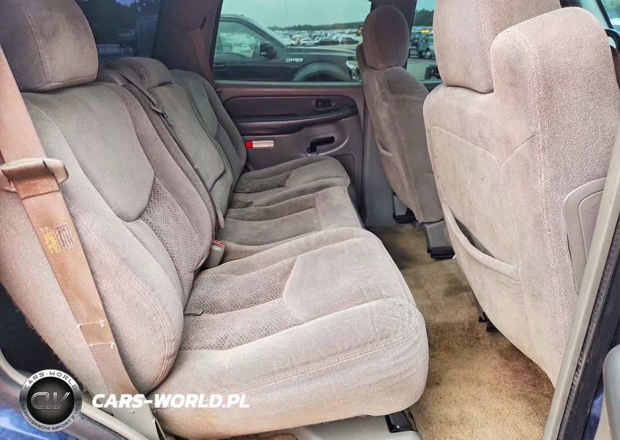2003 Chevrolet Tahoe C1500 VIN:1GNEC13V73R117219 - 11