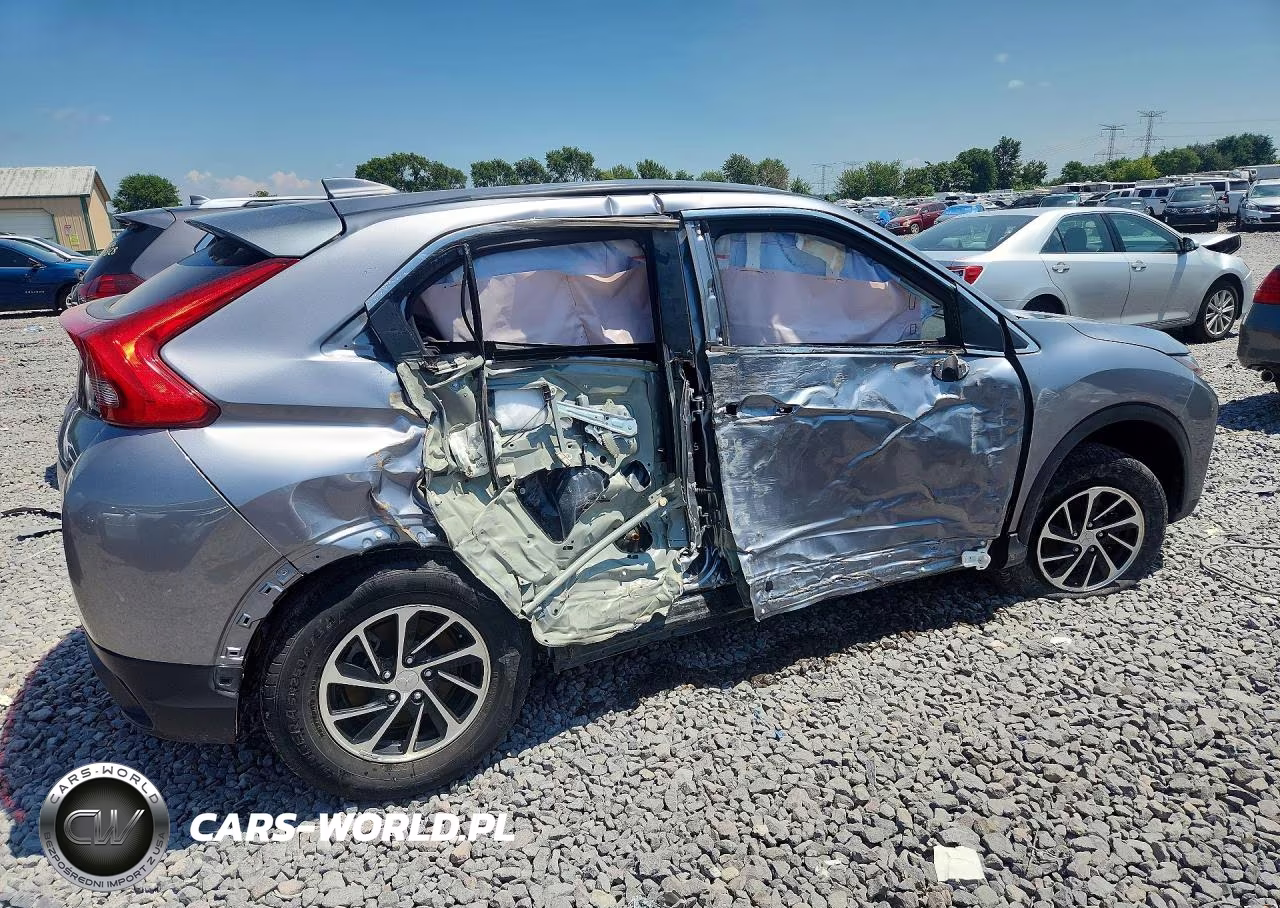 2020 Mitsubishi Eclipse Cross Es VIN:JA4AT3AAXLZ035790 - 3
