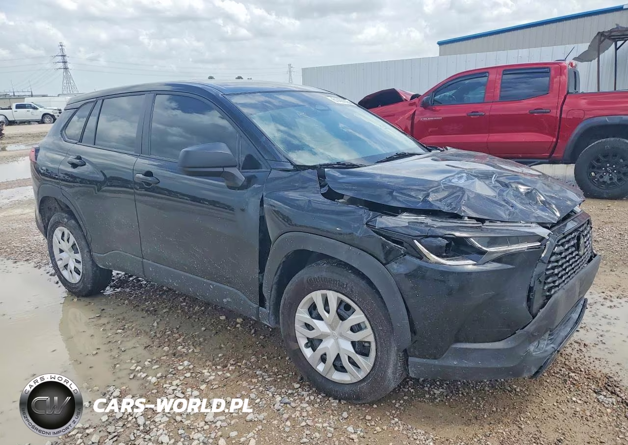 2025 Toyota Corolla Cross L VIN:7MUAAAAG7SV131225 - 4