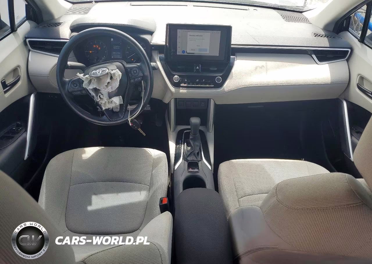 2025 Toyota Corolla Cross L VIN:7MUAAAAG7SV131225 - 8