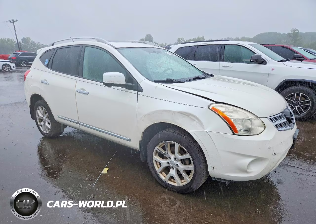 2013 Nissan Rogue S VIN:JN8AS5MVXDW142946 - 4