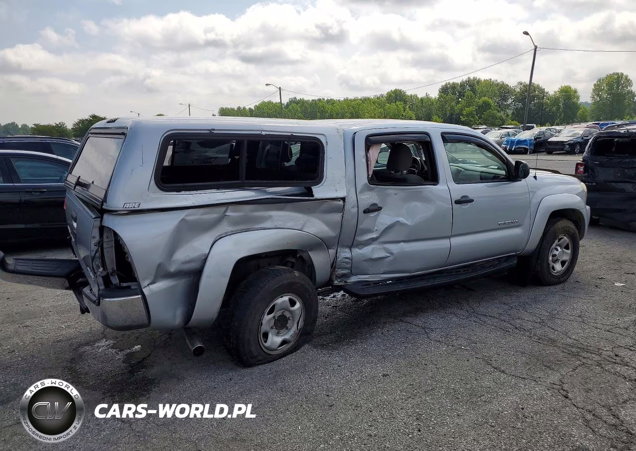 2011 Toyota Tacoma Double Cab VIN:3TMLU4EN1BM061113 - 3