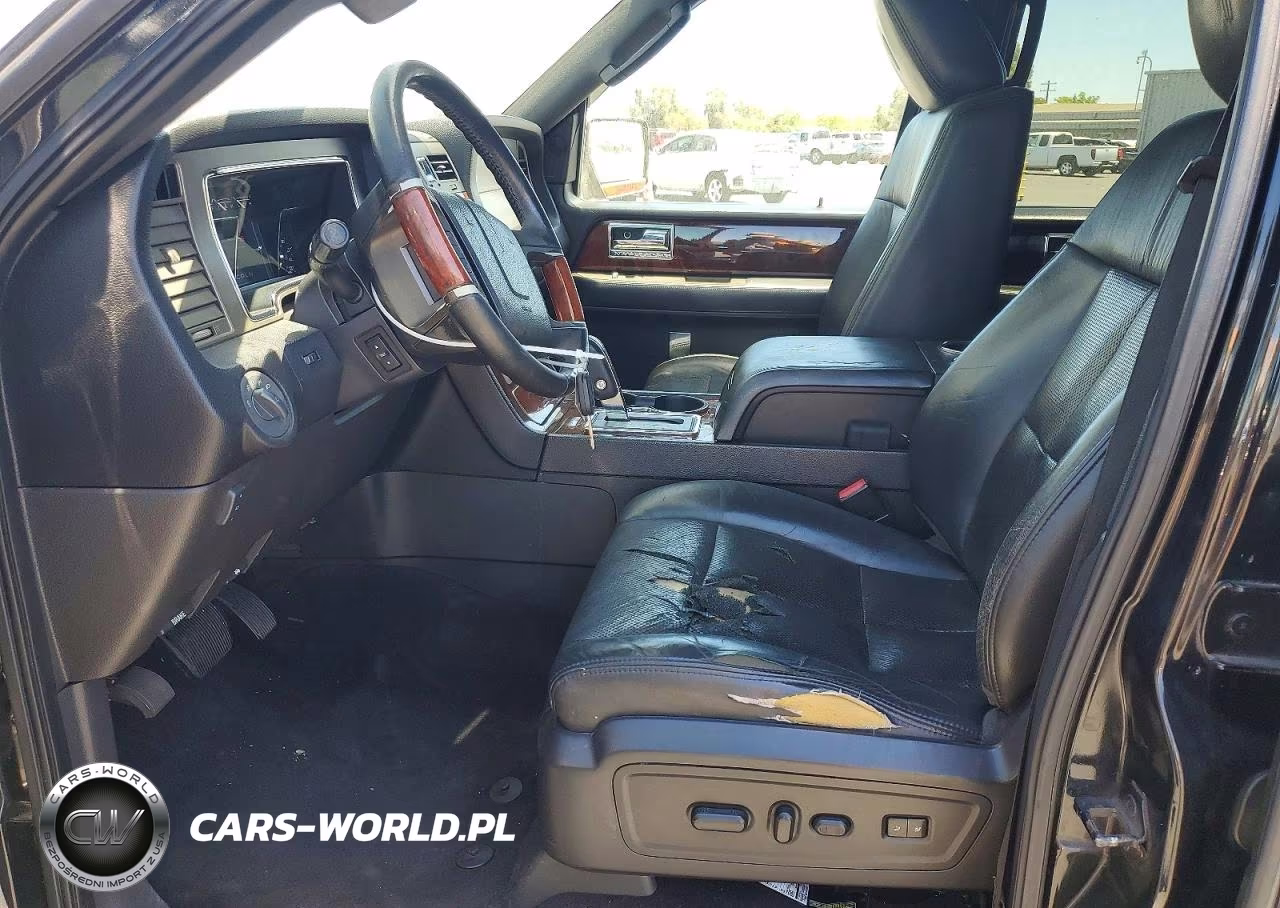 2011 Lincoln Navigator L VIN:5LMJJ3J57BEJ00432 - 7