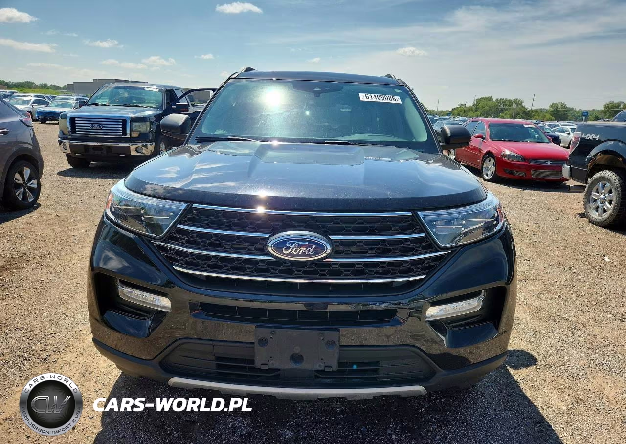 2023 Ford Explorer Xlt VIN:1FMSK8DH6PGA66325 - 5