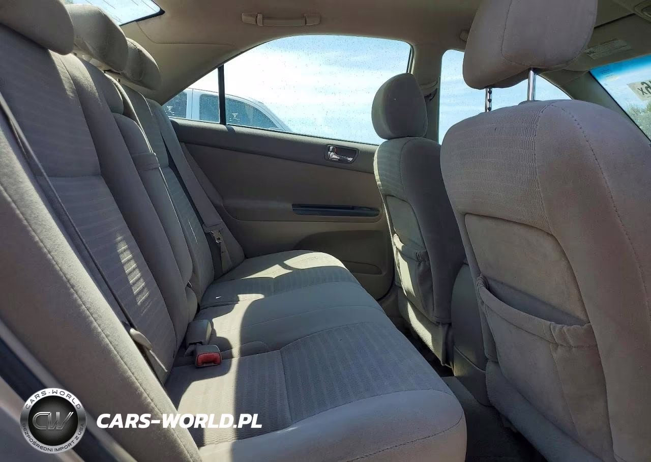 2005 Toyota Camry Le VIN:4T1BE32K05U072502 - 10