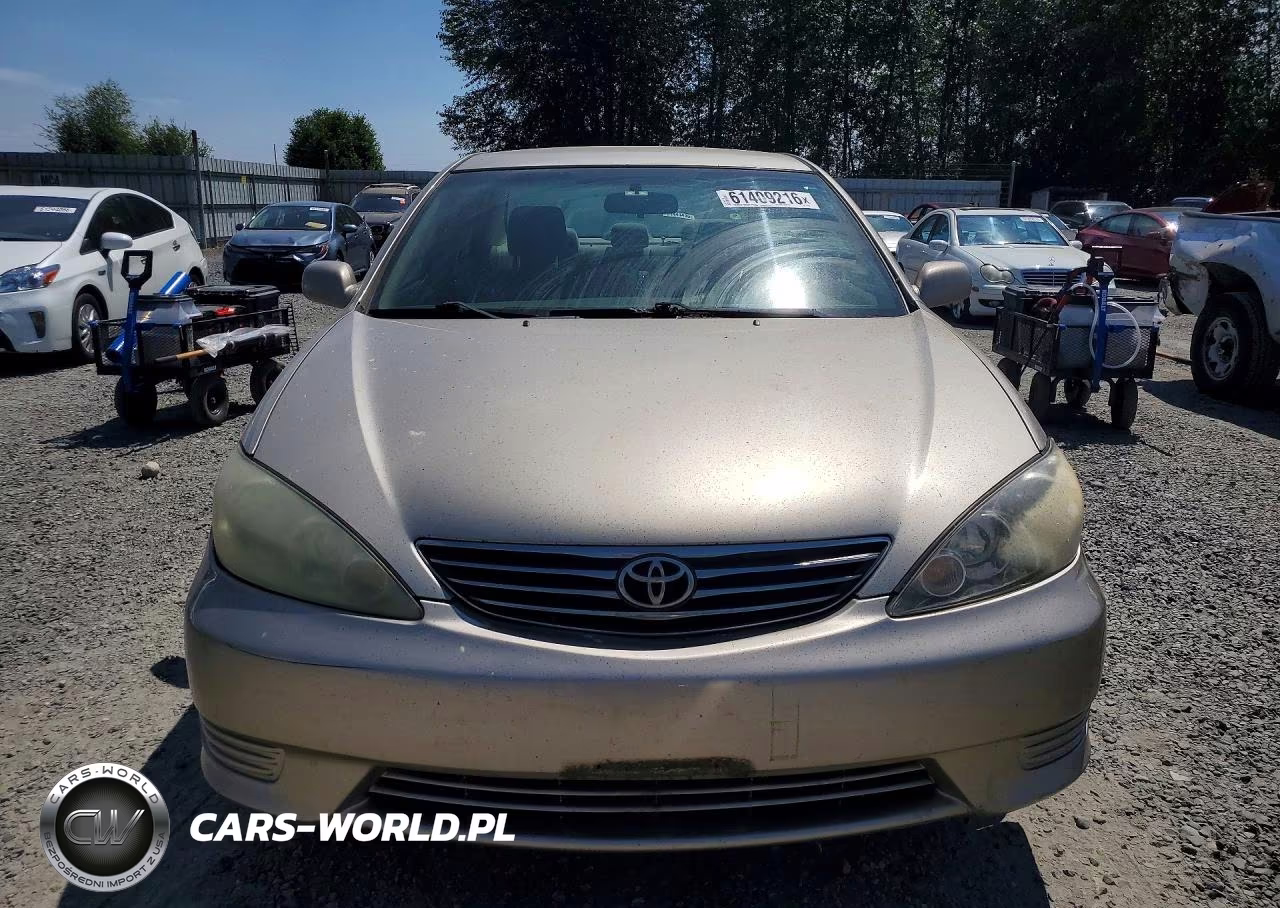 2005 Toyota Camry Le VIN:4T1BE32K05U072502 - 5