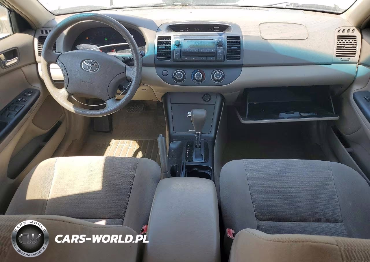 2005 Toyota Camry Le VIN:4T1BE32K05U072502 - 8