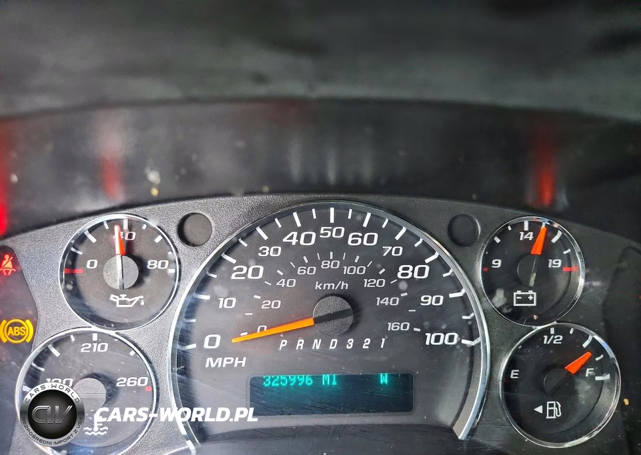 2012 Chevrolet Express G1500 VIN:1GCSGAFX6C1179755 - 9