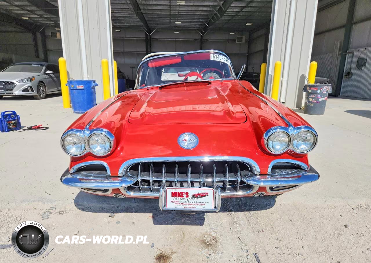 1960 Chevrolet Corvette VIN:00867S105117 - 5