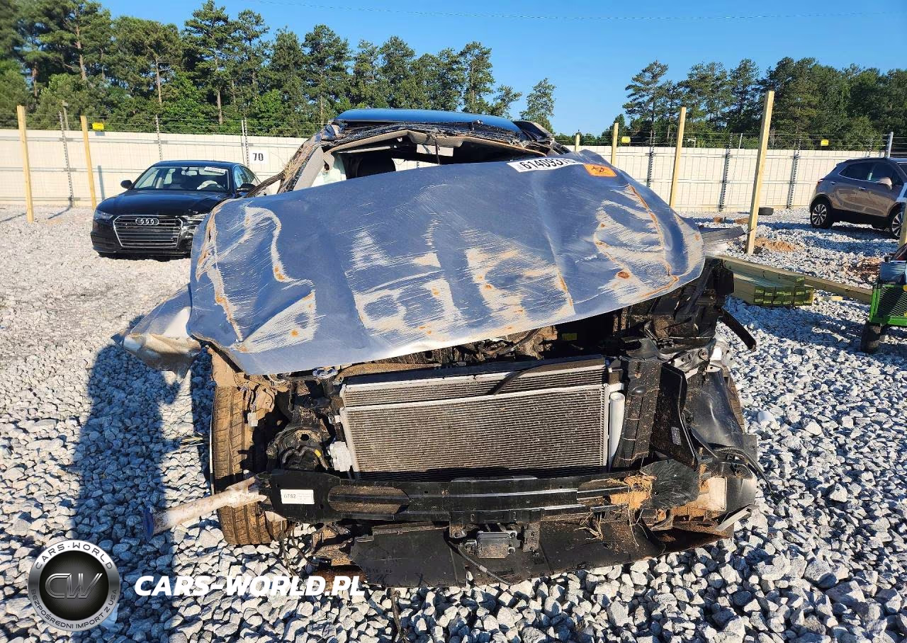 2020 Hyundai Santa Fe Limited VIN:5NMS53AD8LH211786 - 5