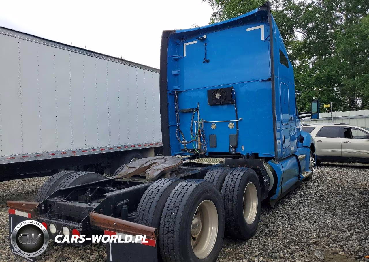 2016 Kenworth Construction T680 VIN:1XKYD49XXGJ470009 - 3