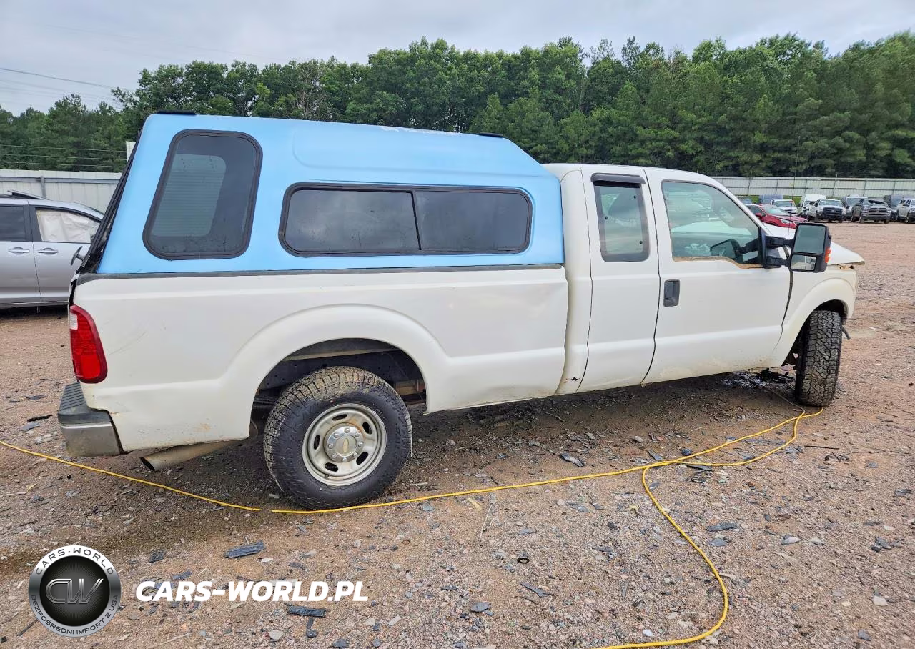 2014 Ford F250 Super Duty VIN:1FT7X2A63EEB58965 - 3