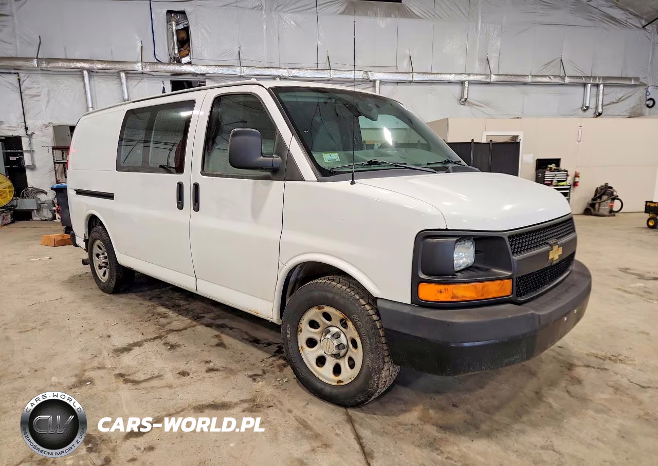 2013 Chevrolet Express G1500 VIN:1GCSGAFX9D1157685 - 4