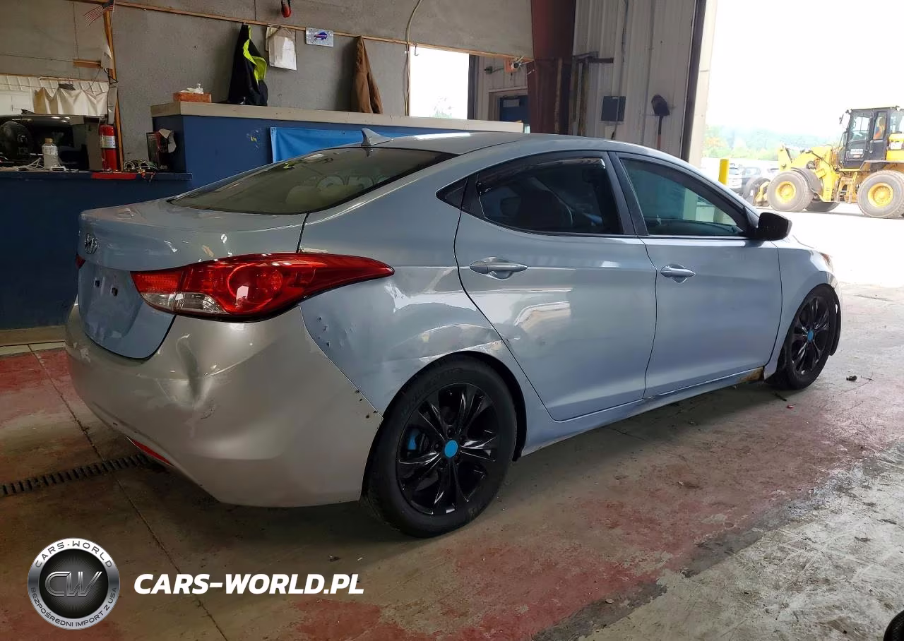 2012 Hyundai Elantra Gls VIN:KMHDH4AE5CU293902 - 3