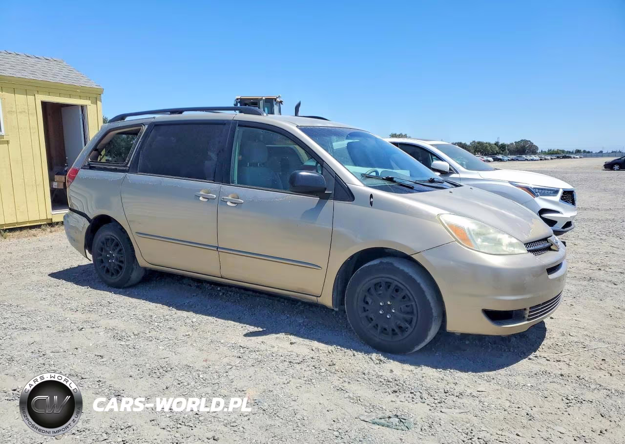 2004 Toyota Sienna Le 7 Passenger VIN:5TDZA23C24S106636 - 4