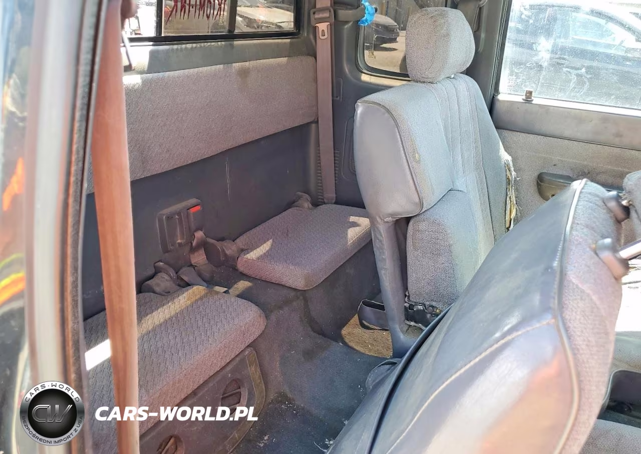 1996 Toyota Tacoma Xtracab VIN:4TAVL52N4TZ145606 - 10
