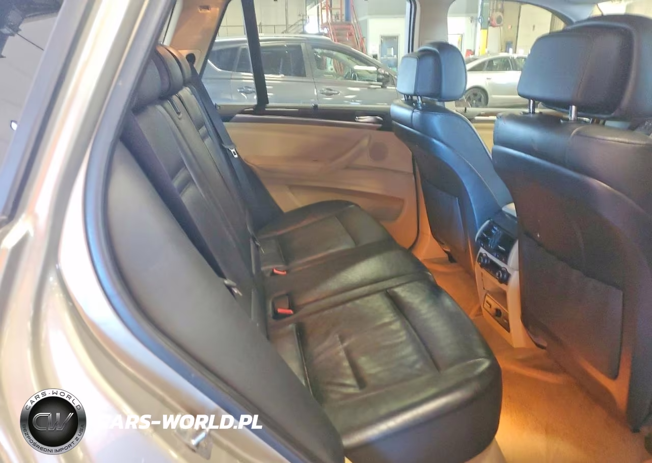 2010 BMW X5 xDrive30I VIN:5UXFE4C58AL278850 - 11