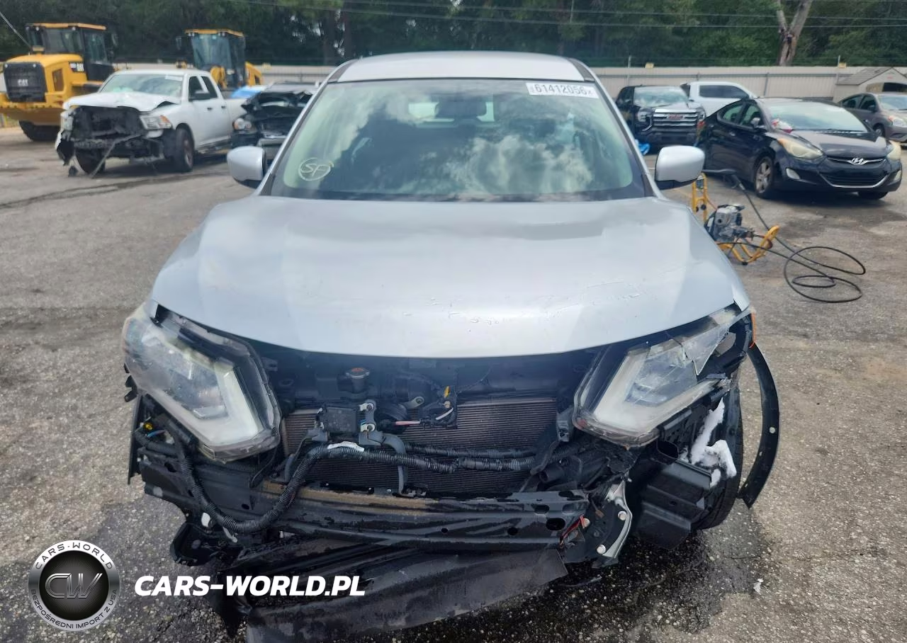 2018 Nissan Rogue S VIN:KNMAT2MT2JP538218 - 5