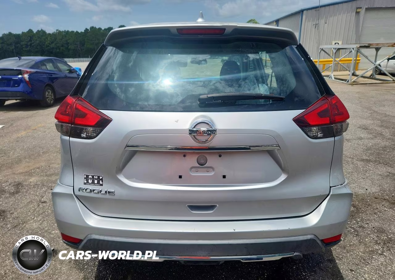 2018 Nissan Rogue S VIN:KNMAT2MT2JP538218 - 6