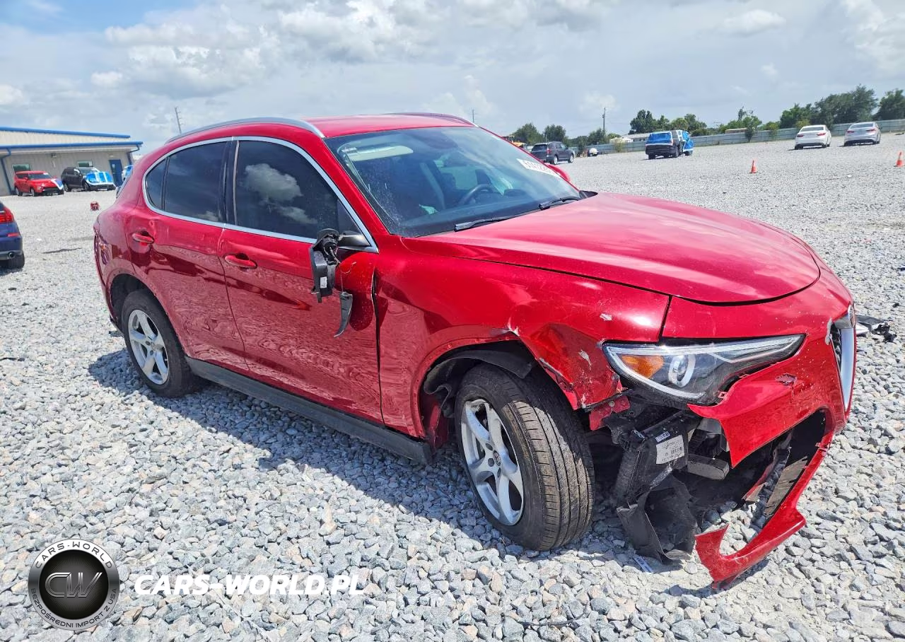 2019 Alfa Romeo Stelvio VIN:ZASPAJAN1K7C71694 - 4