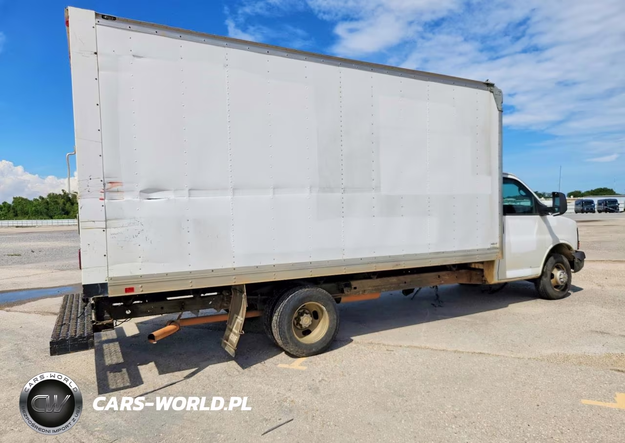 2015 Chevrolet Express G3500 VIN:1GB3G4CG9F1286446 - 3