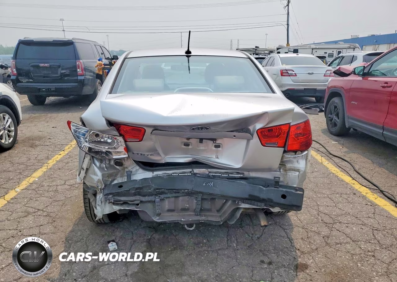 2010 Kia Forte Lx VIN:KNAFT4A29A5097550 - 6