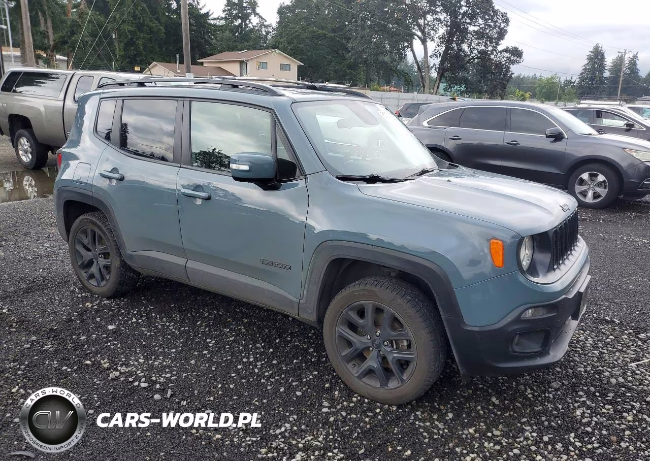 2017 Jeep Renegade Latitude VIN:ZACCJBBHXHPG06078 - 4