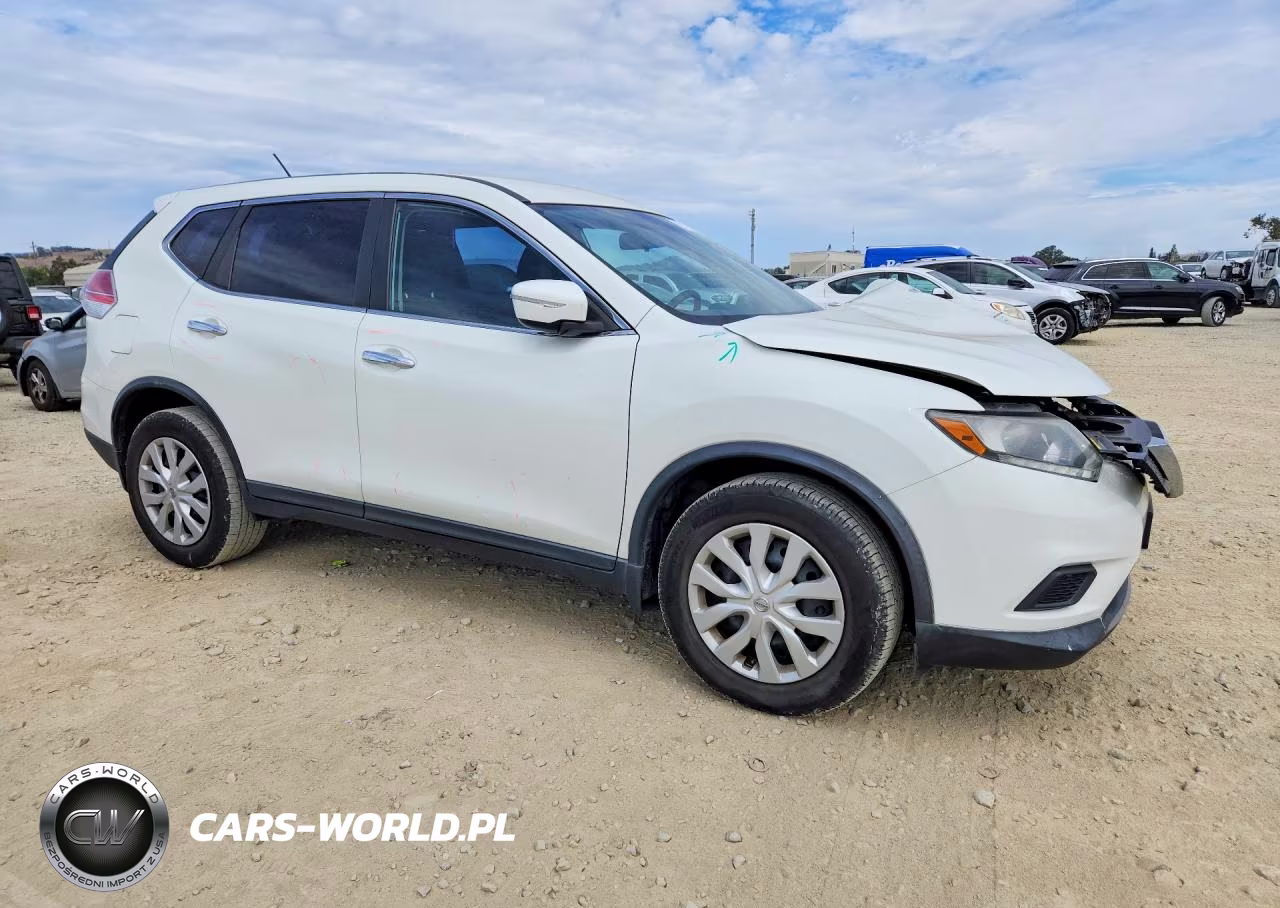 2015 Nissan Rogue S VIN:KNMAT2MTXFP566646 - 4