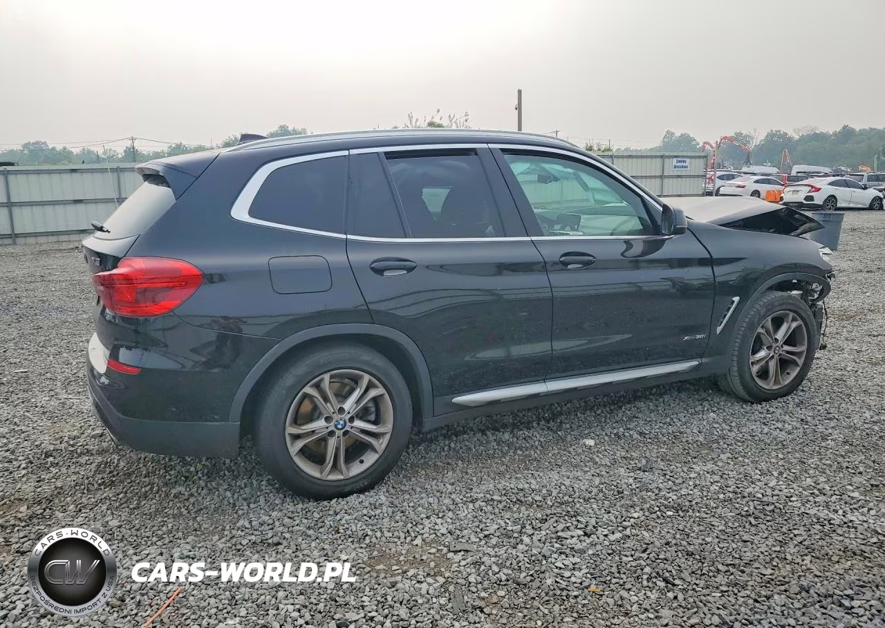 2018 BMW X3 xDrive30I VIN:5UXTR9C54JLC75080 - 3