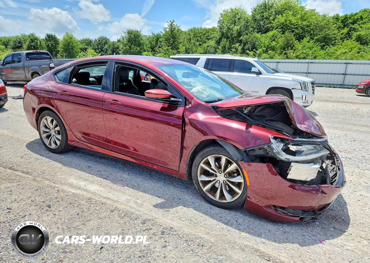 2015 Chrysler 200 S VIN:1C3CCCBB7FN760415 - 4