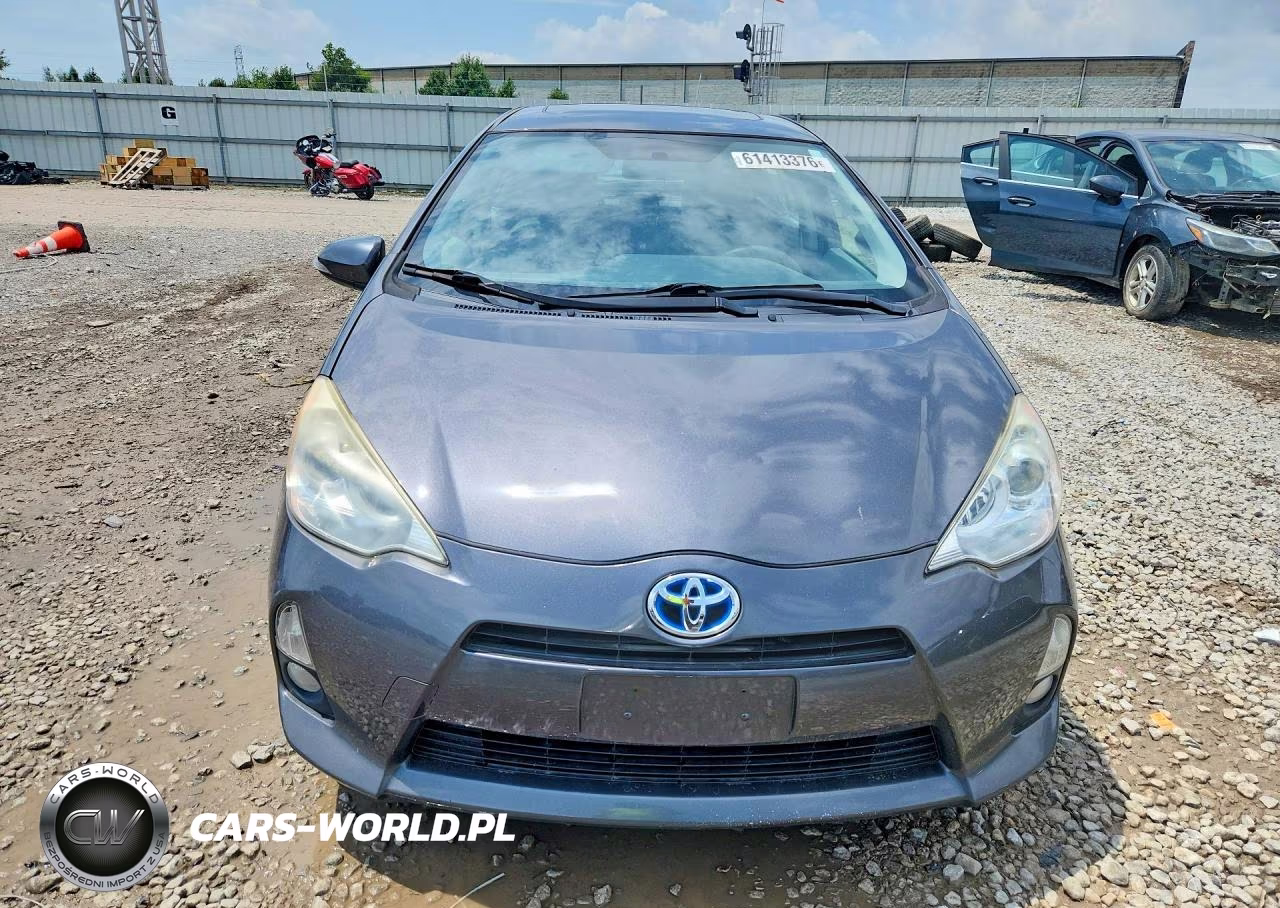 2012 Toyota Prius C Four VIN:JTDKDTB30C1013061 - 5