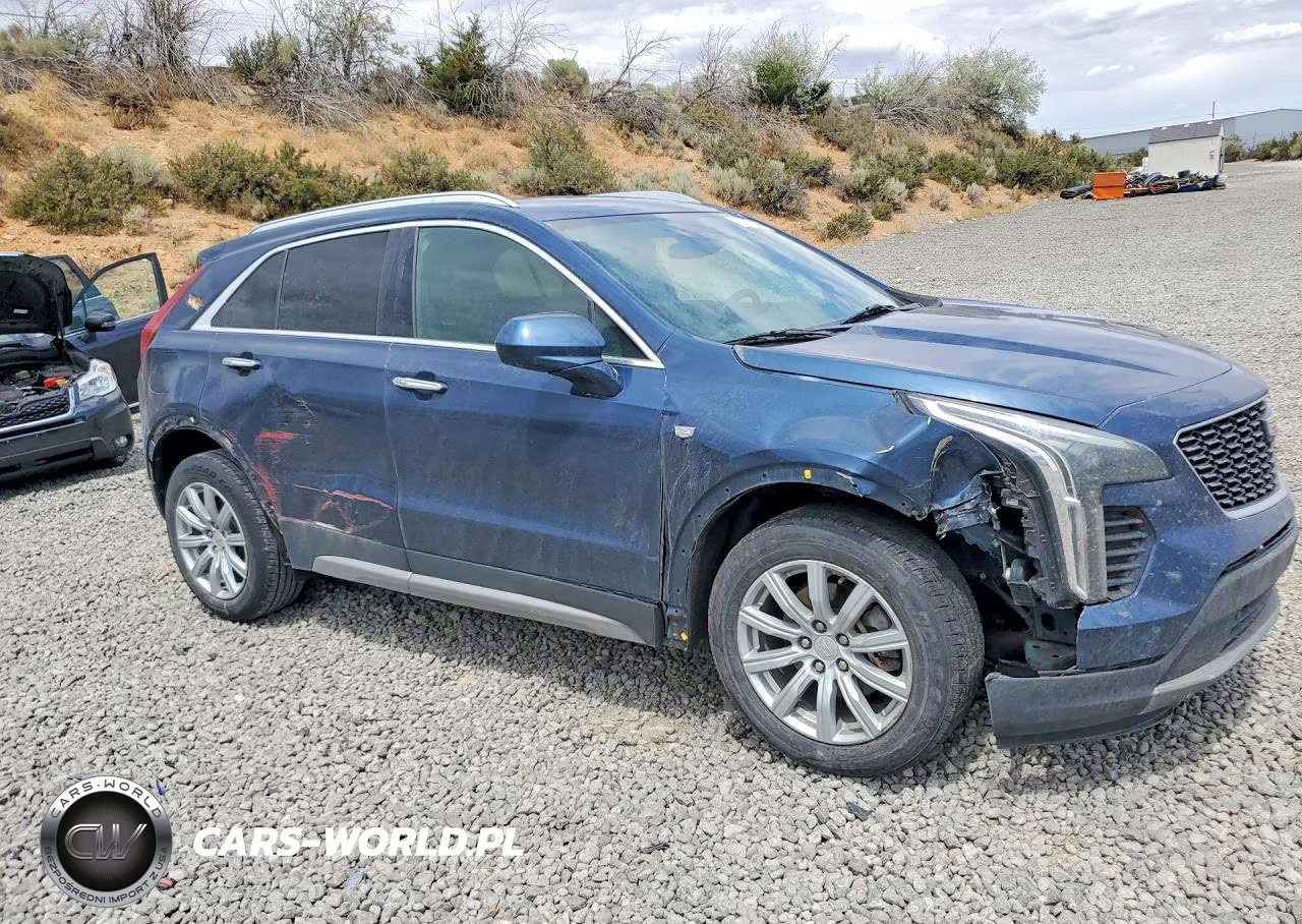 2019 Cadillac Xt4 Premium Luxury VIN:1GYFZCR47KF106897 - 4