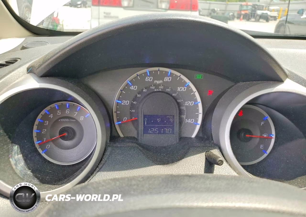 2012 Honda Fit VIN:JHMGE8H38CC021581 - 9