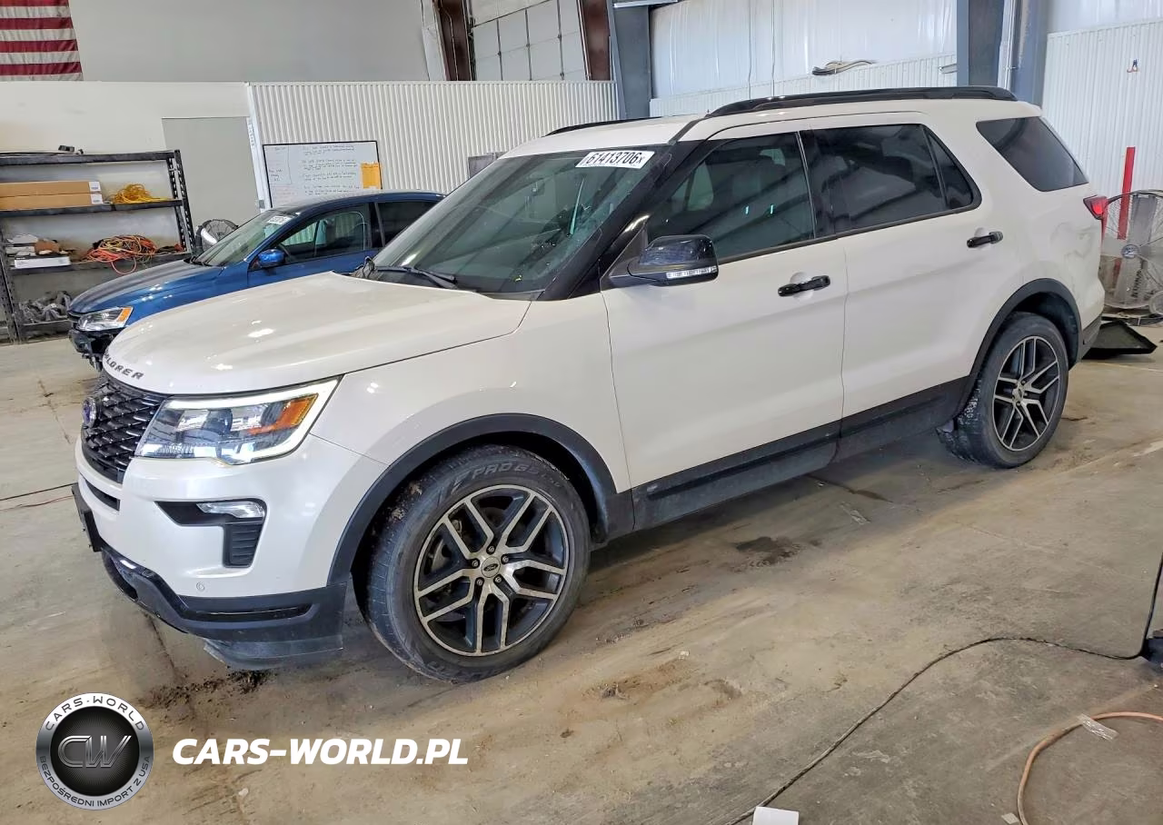 2019 Ford Explorer Sport VIN:1FM5K8GT1KGB52857 - 1