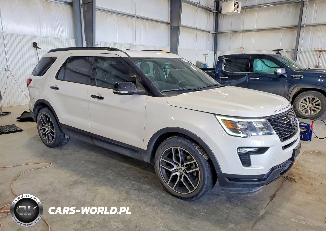 2019 Ford Explorer Sport VIN:1FM5K8GT1KGB52857 - 4