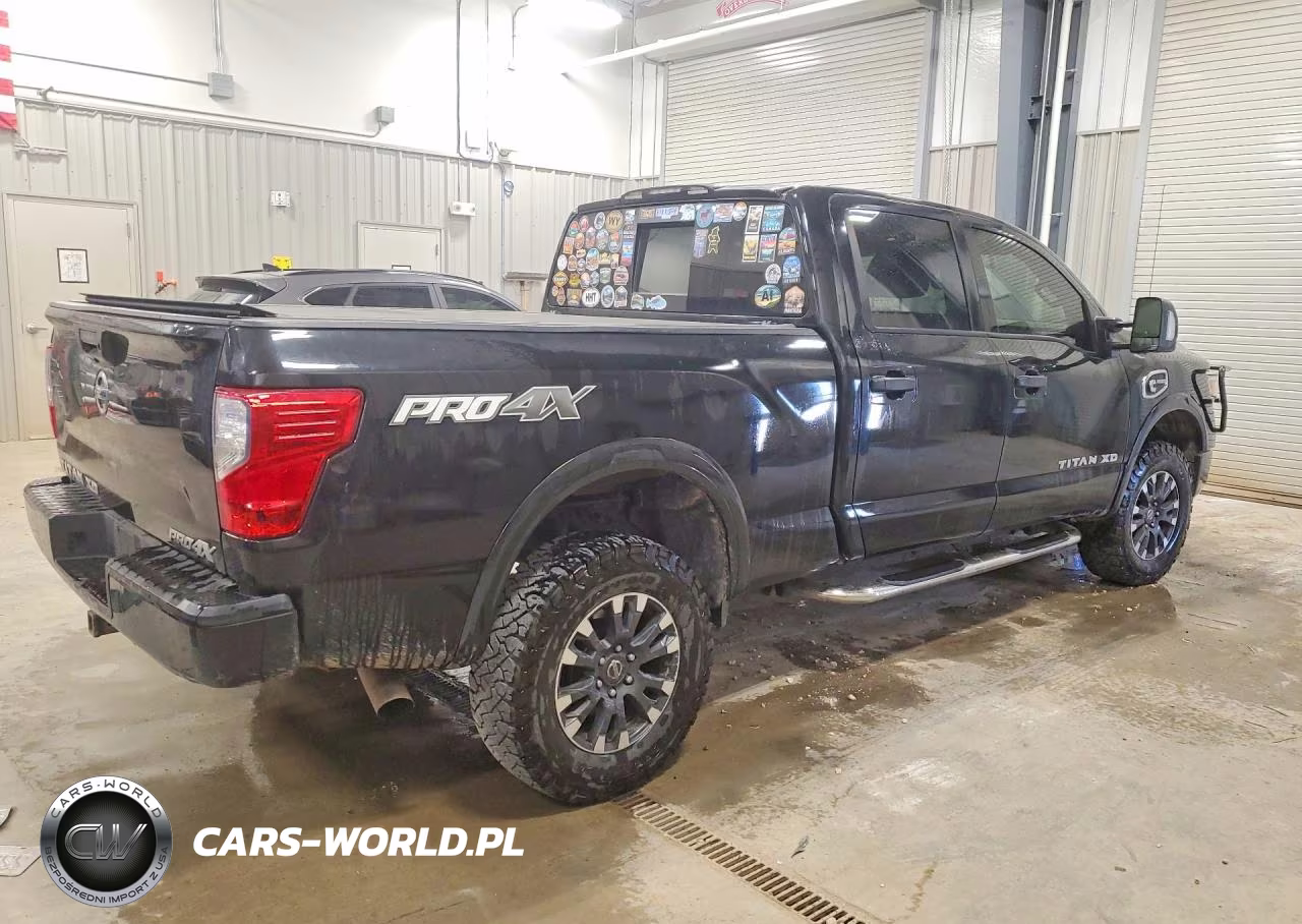 2019 Nissan Titan Xd Pro-4X VIN:1N6BA1F44KN526527 - 3